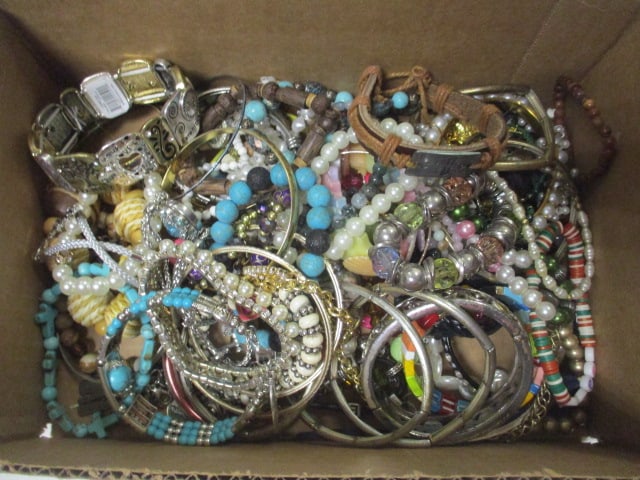 Large Grouping of Fashion Bracelets (1 of 5)