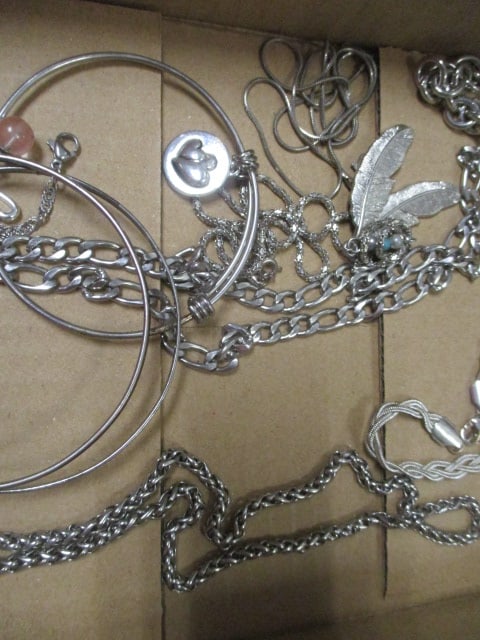Silver Tone Fashion Jewelry Necklaces and Bracelets - 3