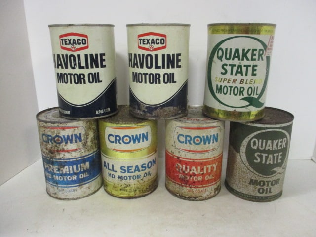 Old Quart Cans of Motor Oil-Crown, Quaker State and Texaco Havoline: Cans are unopened-one has leaked, No Shipping-Local Pickup Only