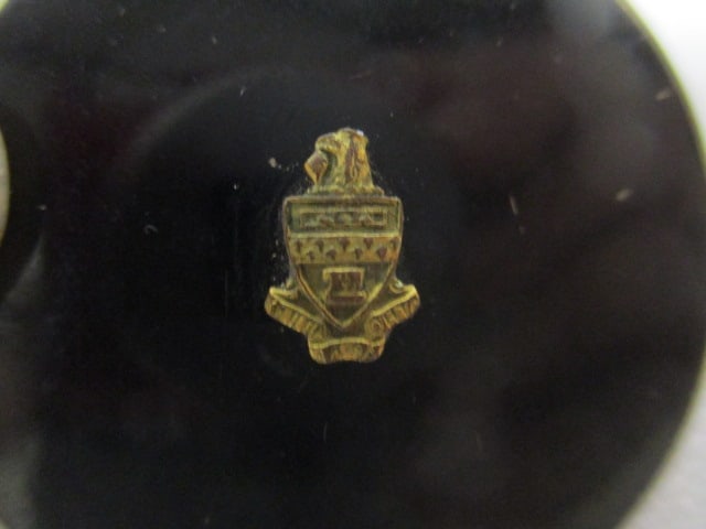 Vintage Scarf Clip Powder Compact with Sorority/Civil Group Crest Emblem - 7