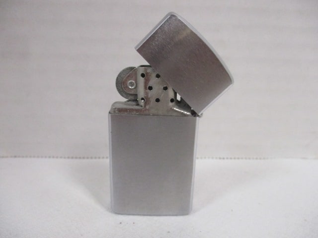 Zippo XV Lighter: .
