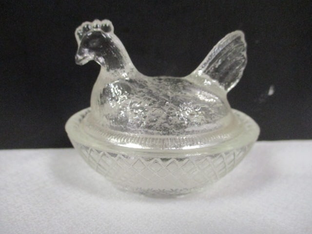 Amber Slag Glass "Willy The Musical Fiddler" in Relief Dish and Miniature Clear Glass - 7