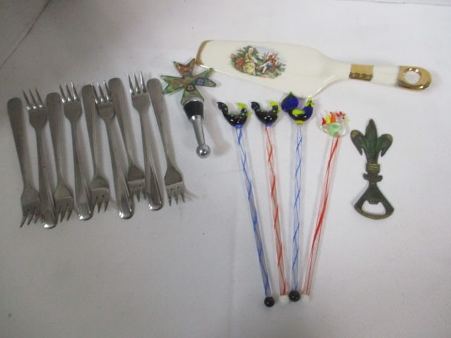 Art Glass Rooster Stirrers, Bottle Stopper, Stainless Steel Relish Forsk,: Martha Washington Porcelain Dessert Server and Fleur-de-Lis Bottle Opener