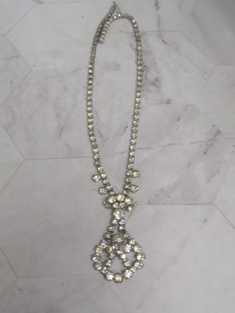 15" Antique Rhinestone Bib Necklaclace: .