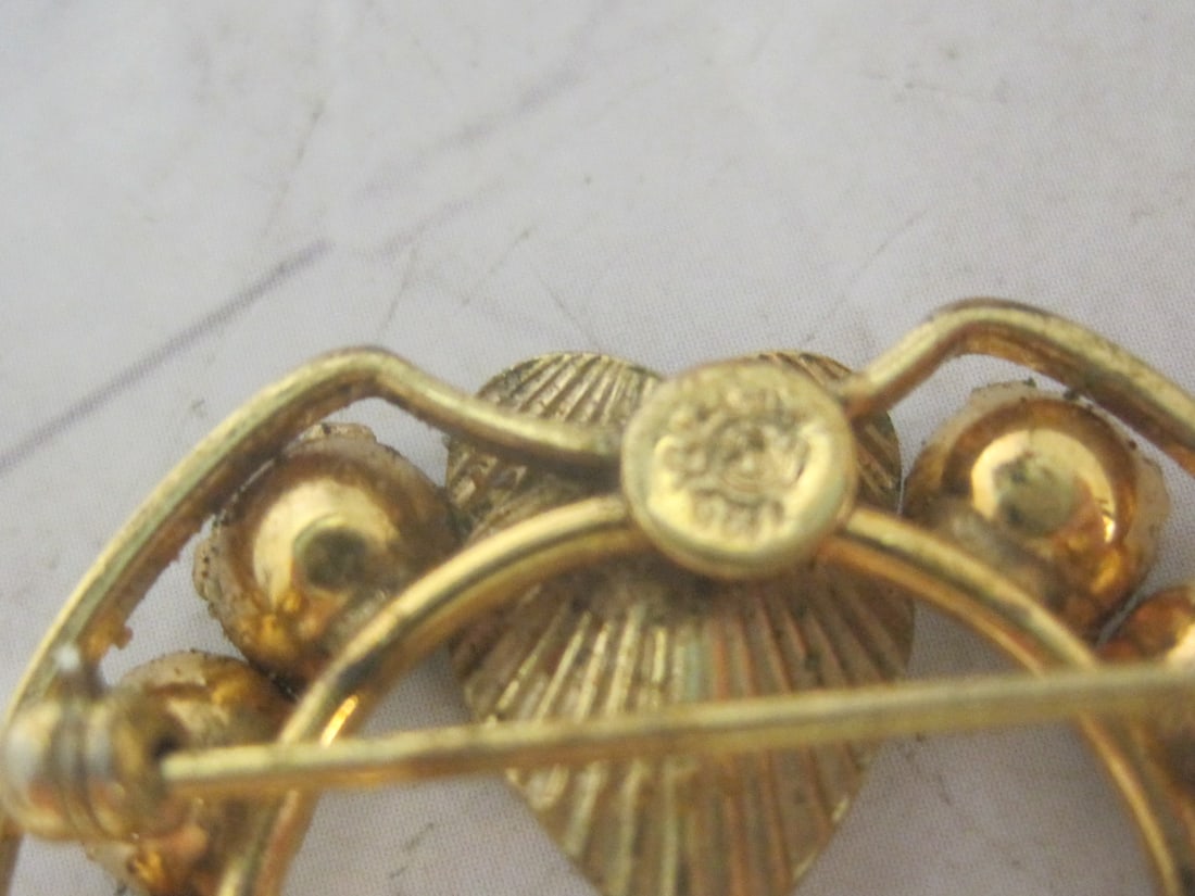 1/20 12k Gold-Filled Vintage Birthstone Brooch - 3
