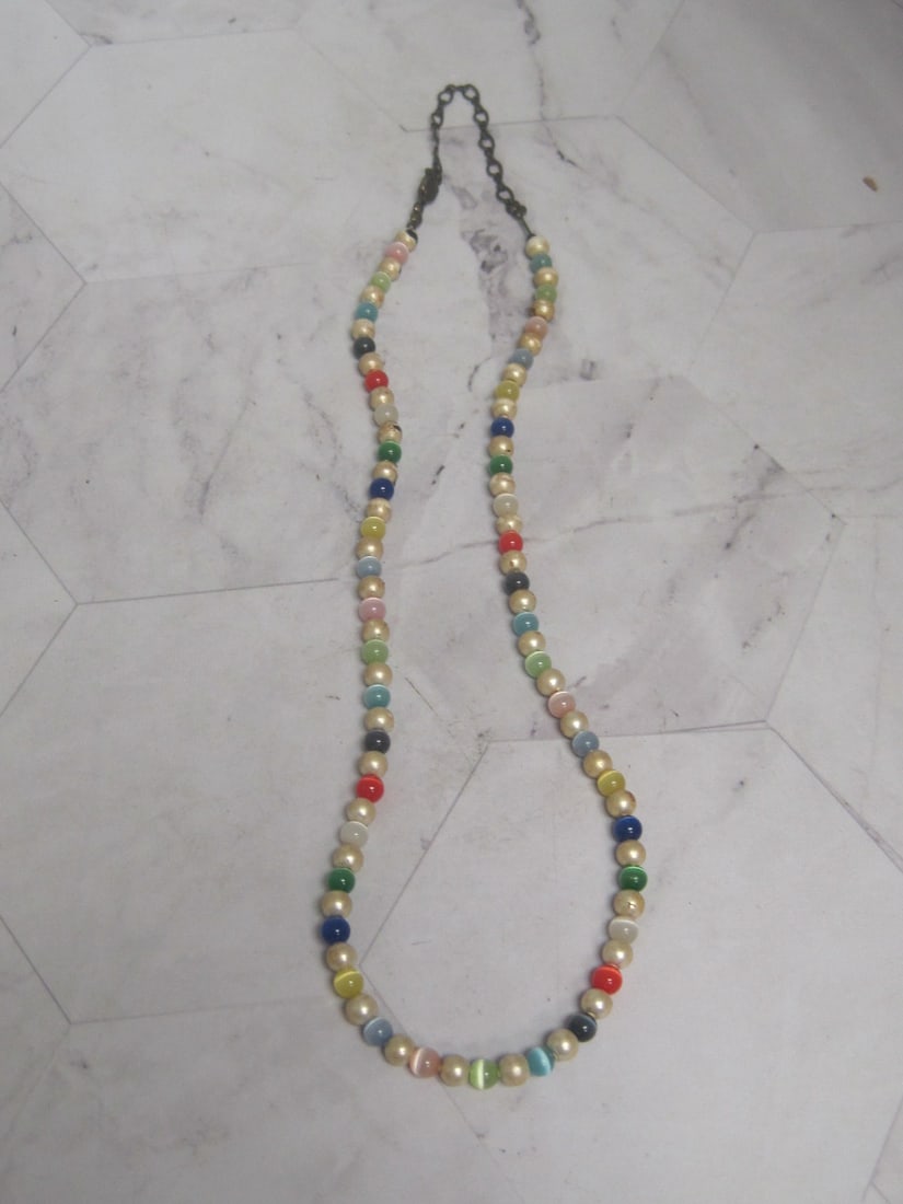 18" Vintage Multi-Bead Necklace with Sterling Silver Clasp: .