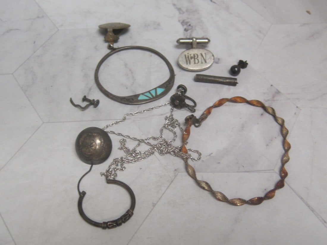 Lot of Sterling Silver Scrap: Weighs 26.5 grams