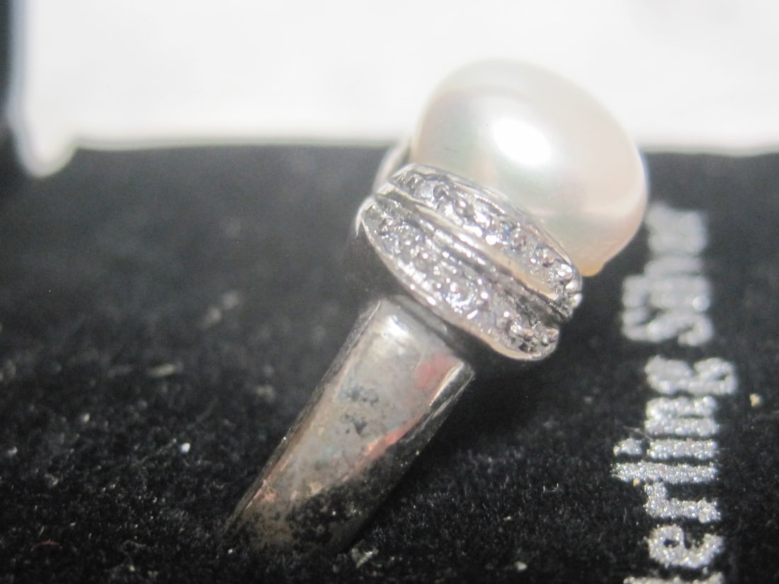Sterling Silver Pearl Ring - 4