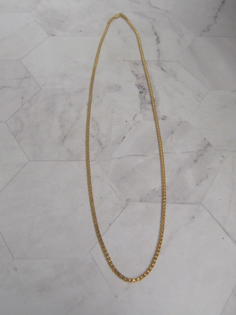 22" 10k Gold Chain: Weighs 6 grams