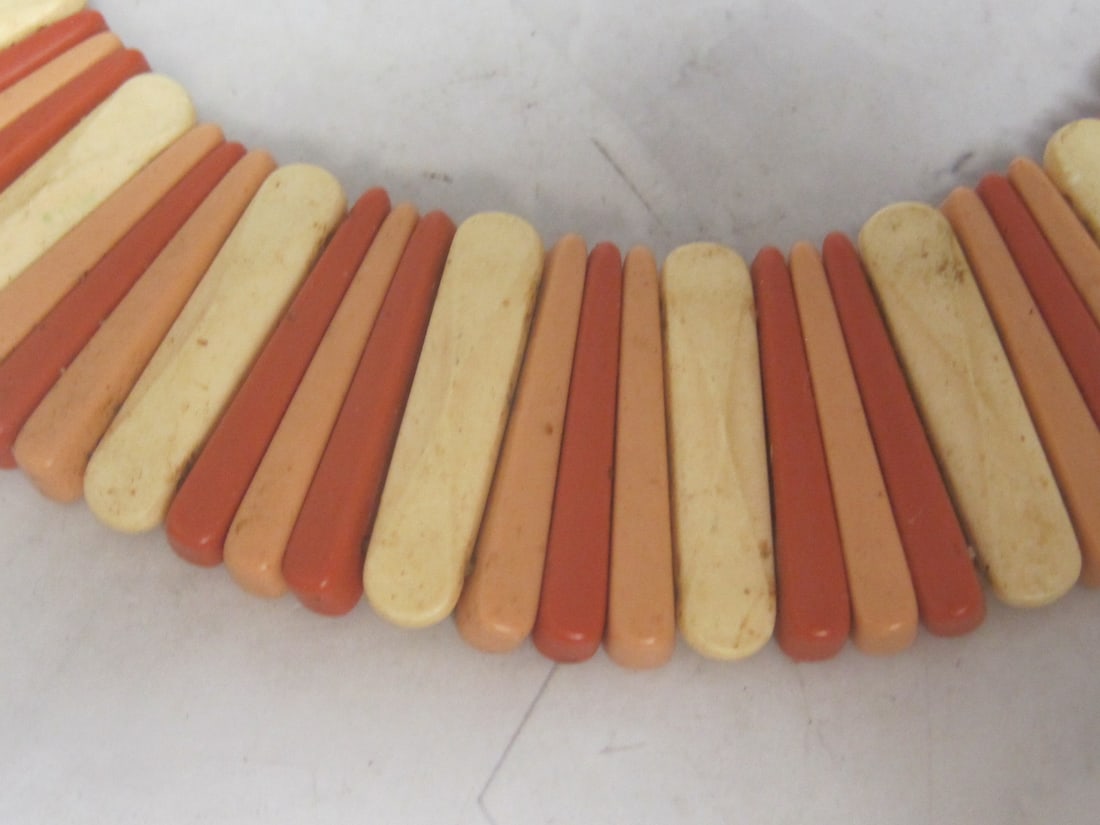 Vintage Lucite Collar Necklace - 2