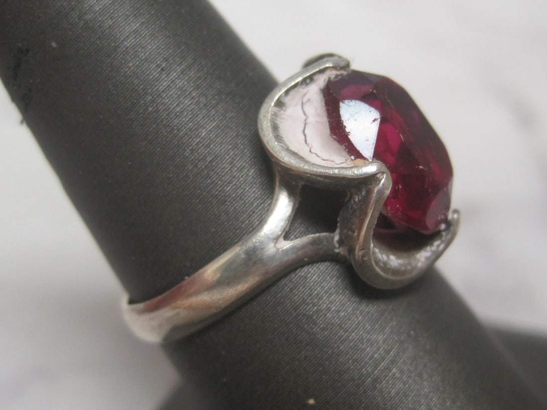 Sterling Silvr Ring with Red Stone - 3