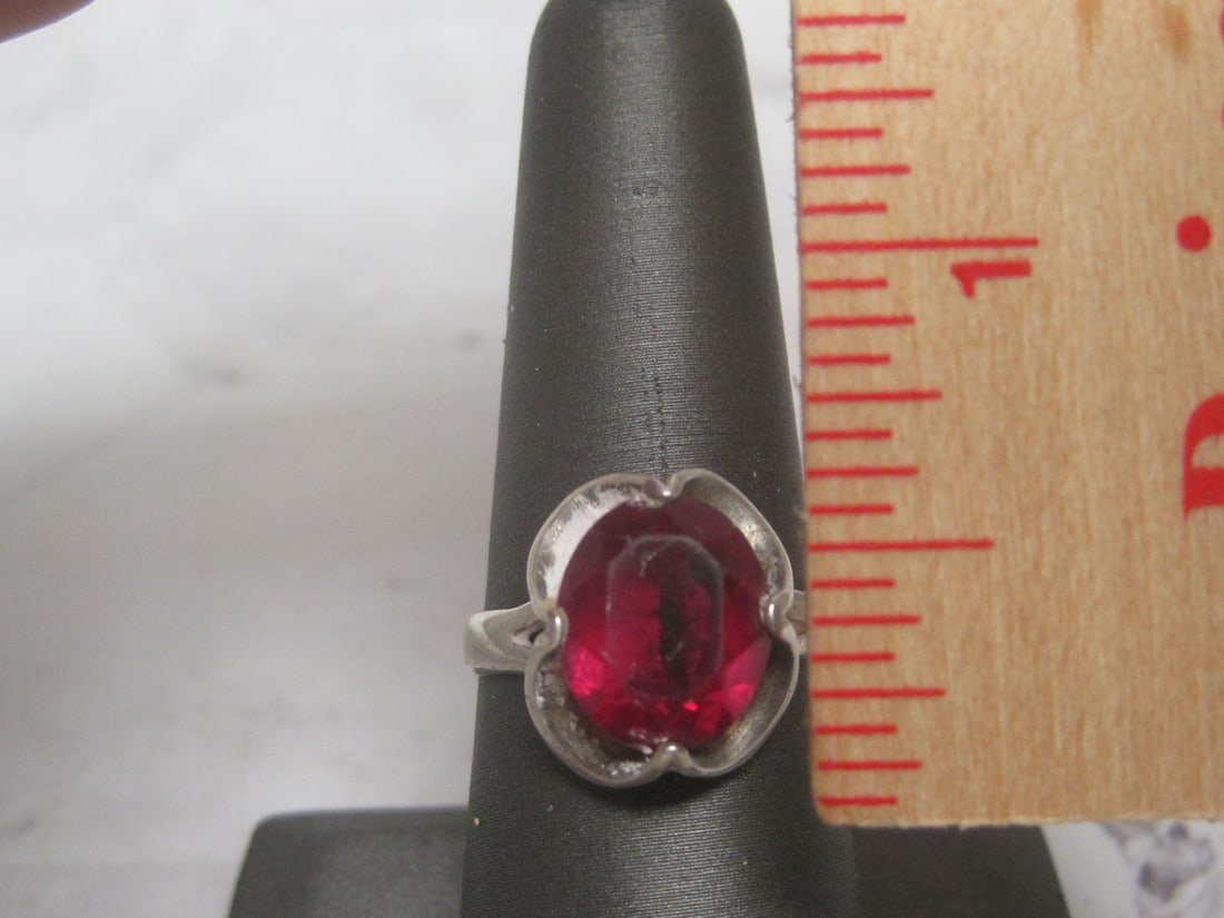 Sterling Silvr Ring with Red Stone - 4