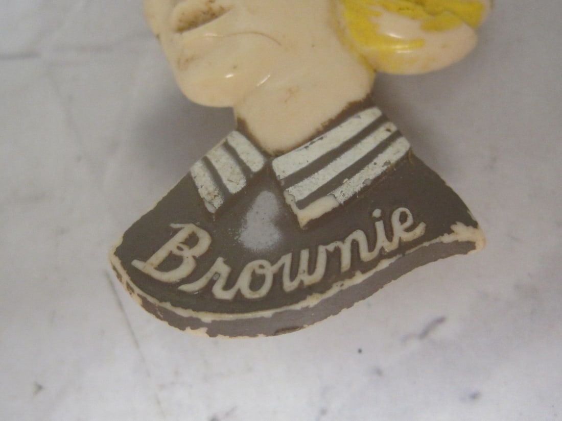 Vintage Girl Scout/Brownie Pin - 3