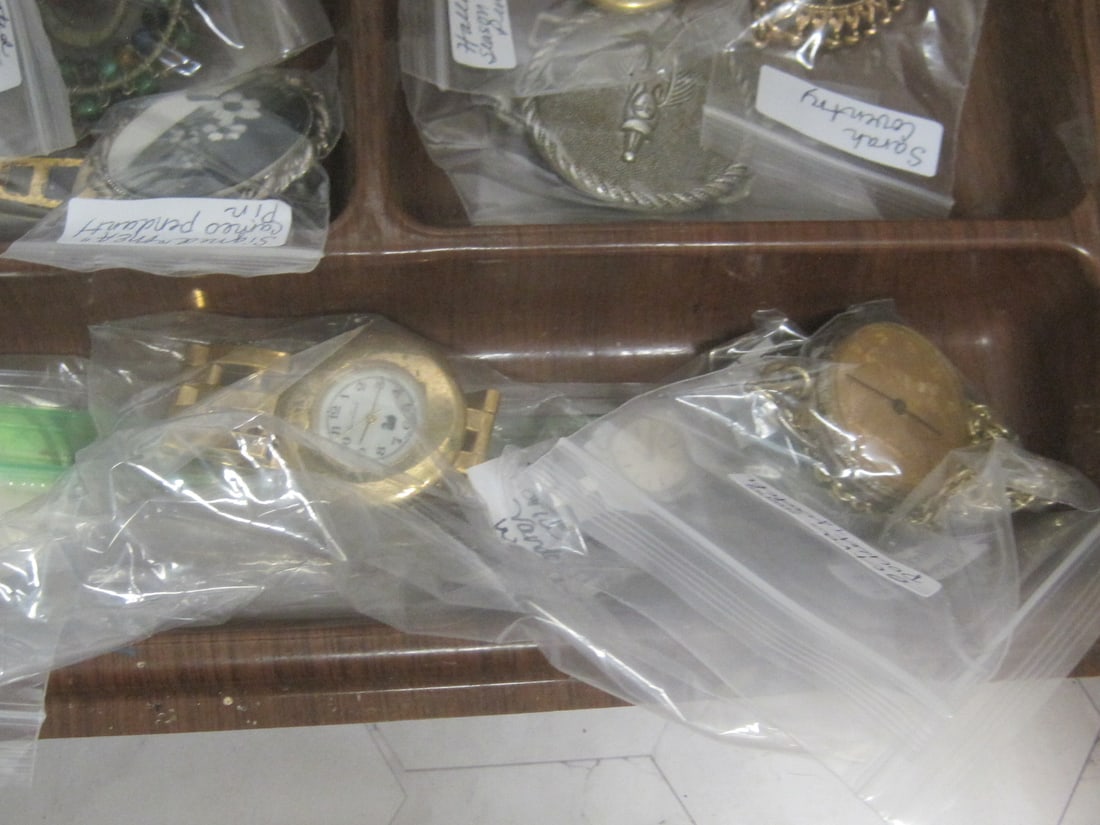 Estate Lot of Jewelry - 5