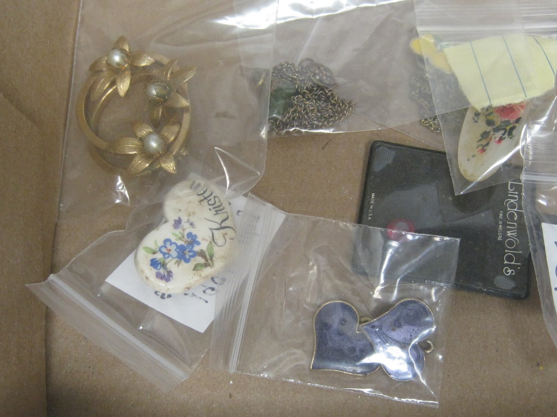 Estate Lot of Jewelry - 6
