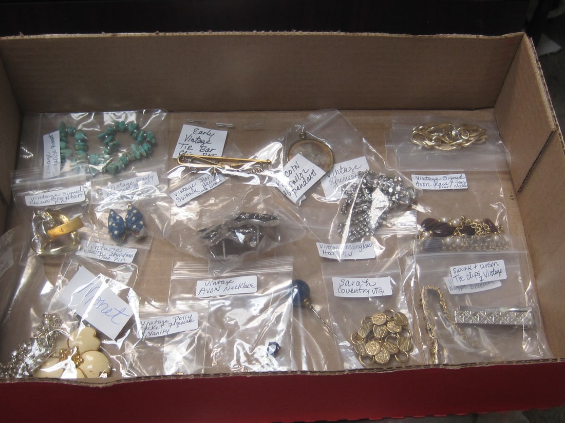 Estate Lot of Jewelry: Avon, Sarah Conventry, etc.