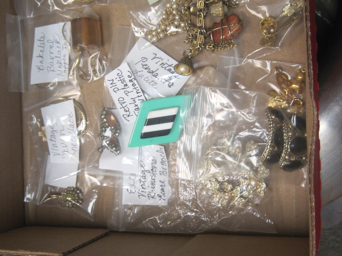 Estate Lot of Jewelry - 2