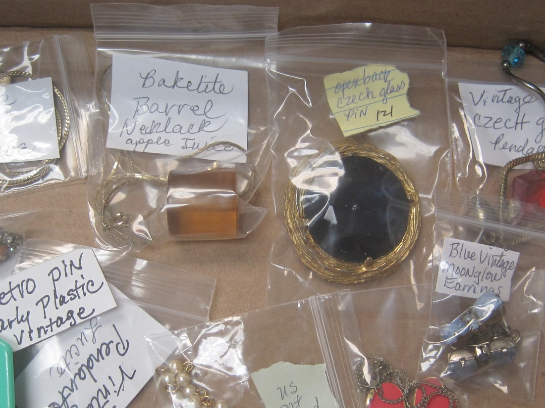 Estate Lot of Jewelry - 3