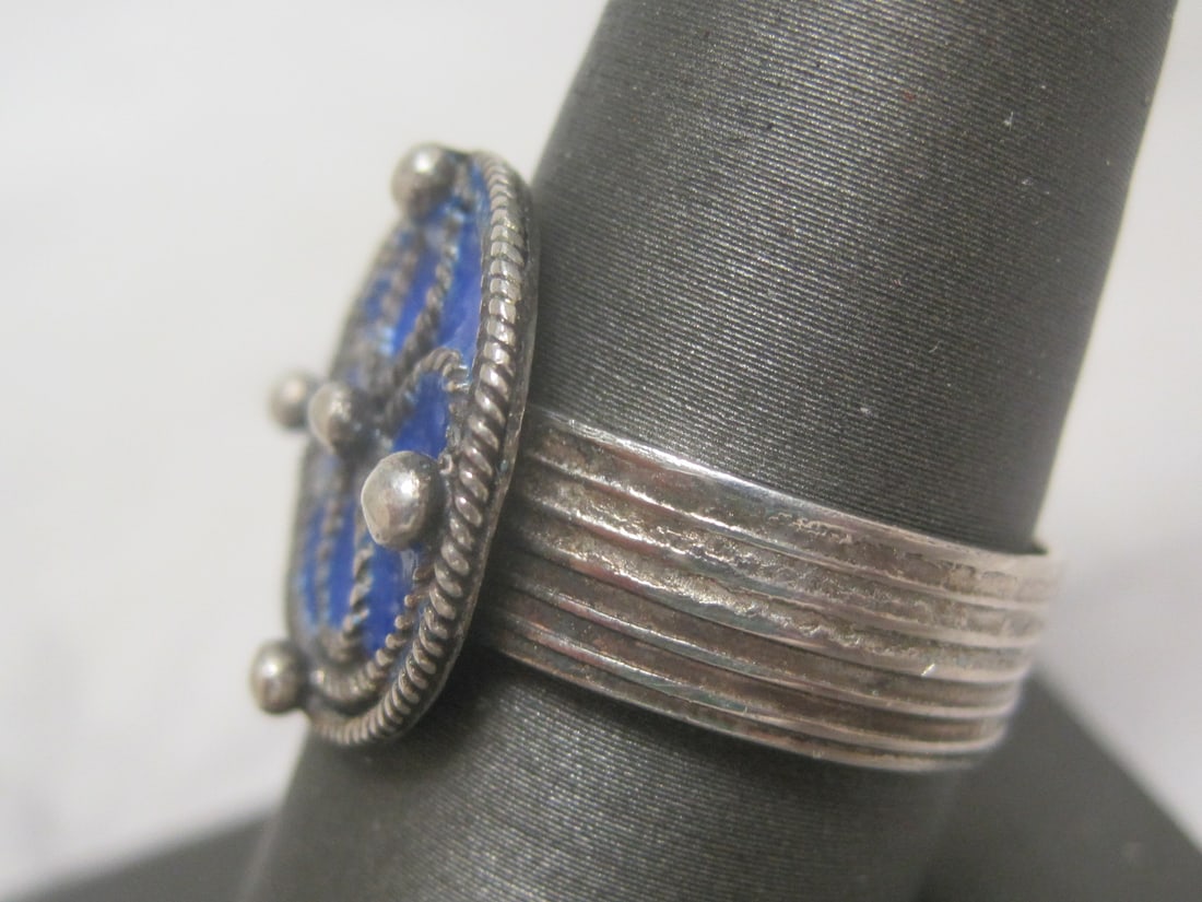 Sterling Silver Ring with Blue Enameling Detail - 2