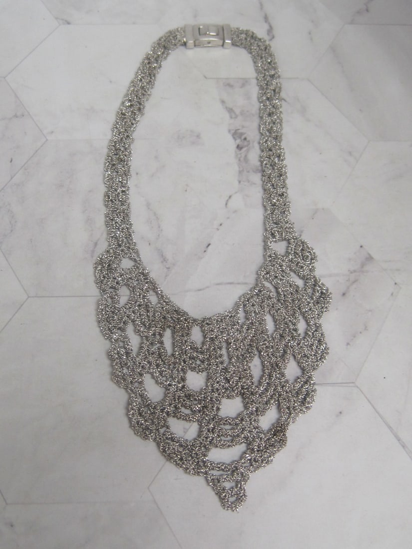 Very Unusual Sterling Silver Mesh Necklace (1 of 6)