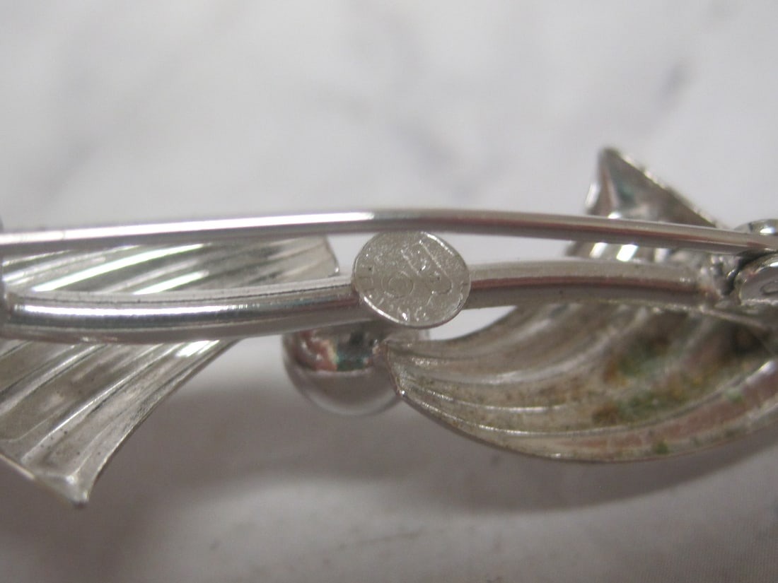 Vintage Sterling Silver Brooch - 3