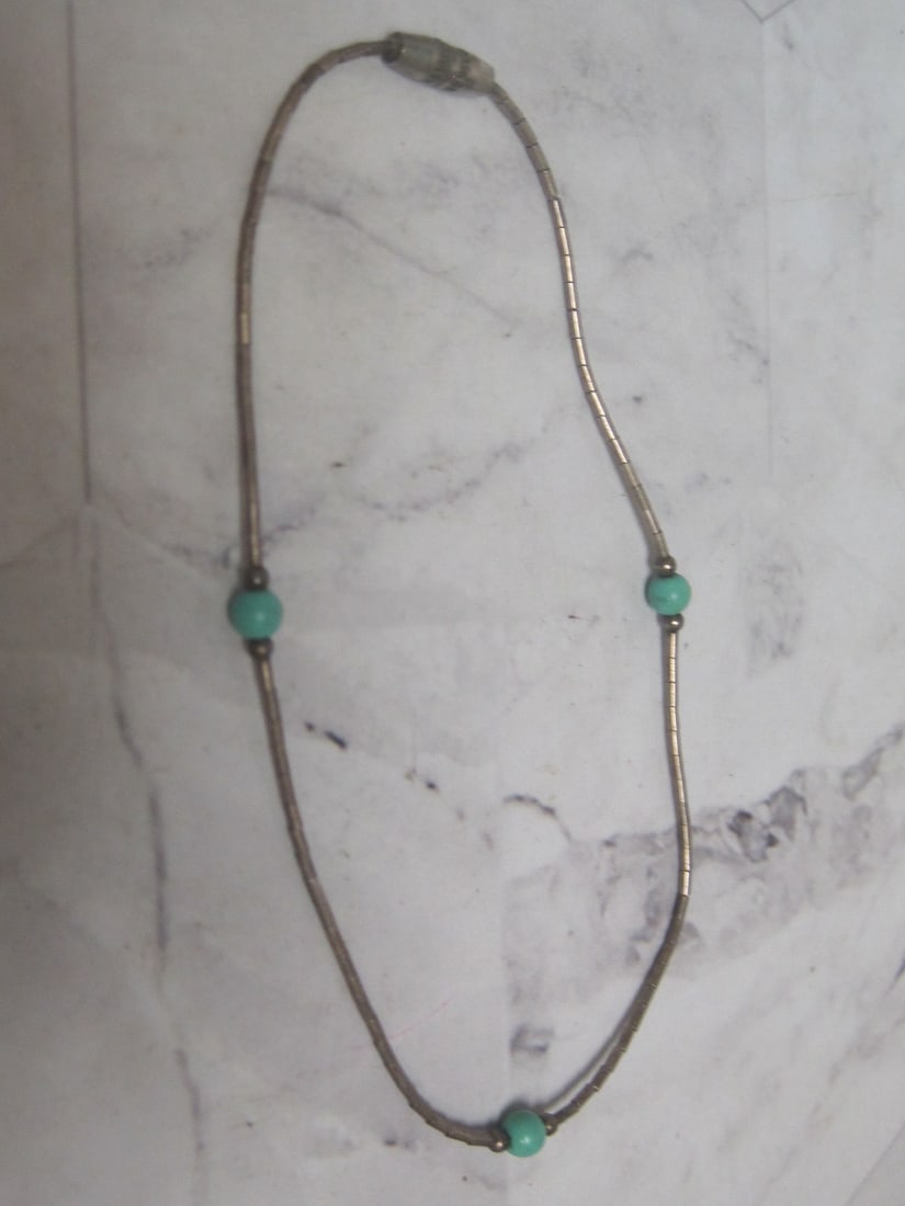 9" Liquid Silver Bracelet with Turquoise Beads: Weighs 1.7 grams