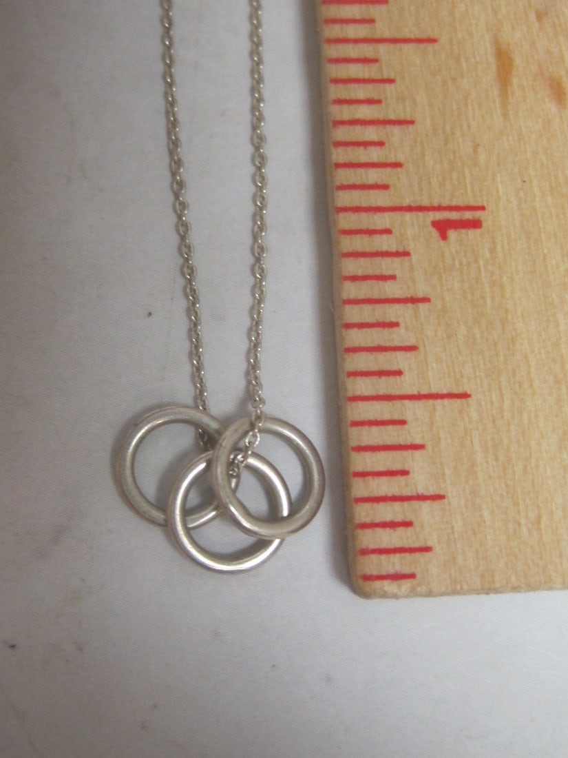 18" Sterling Silver Chain with "3 Ring" Pendant - 4