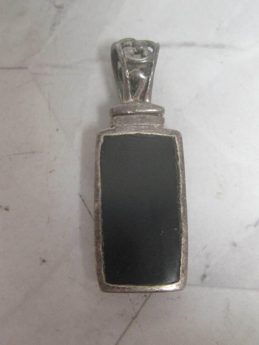 Sterling Silver Onyx Scroll Reversible Pendant - 2