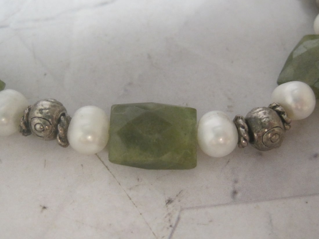 7" Sterling Silver Bracelet with Pearls & Green Stones - 3