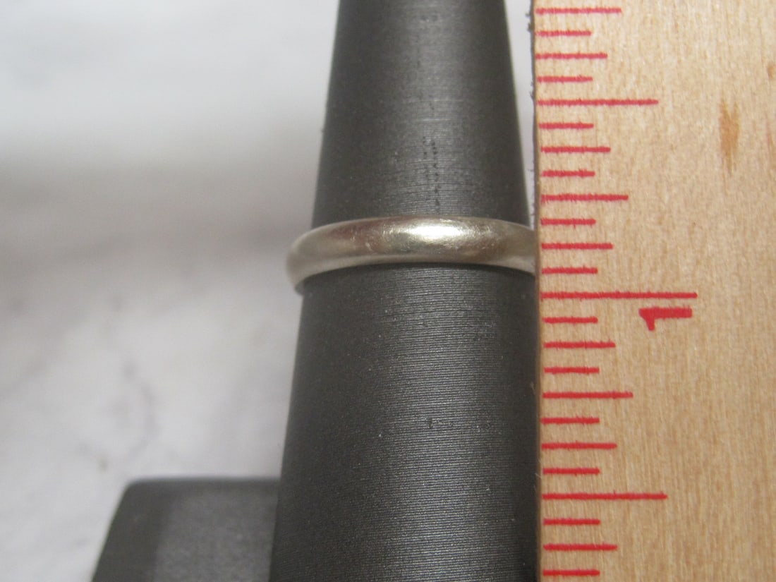 14k White Gold Band Ring - 2