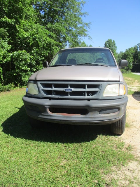 1998 Ford 4 Wheel Drive 4.6 Liter F150 - 2