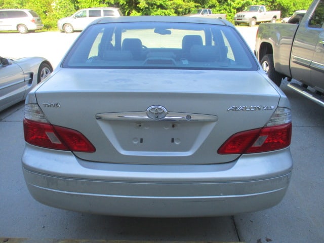 2003 Toyota Avalon XLS VG 3000 - 4