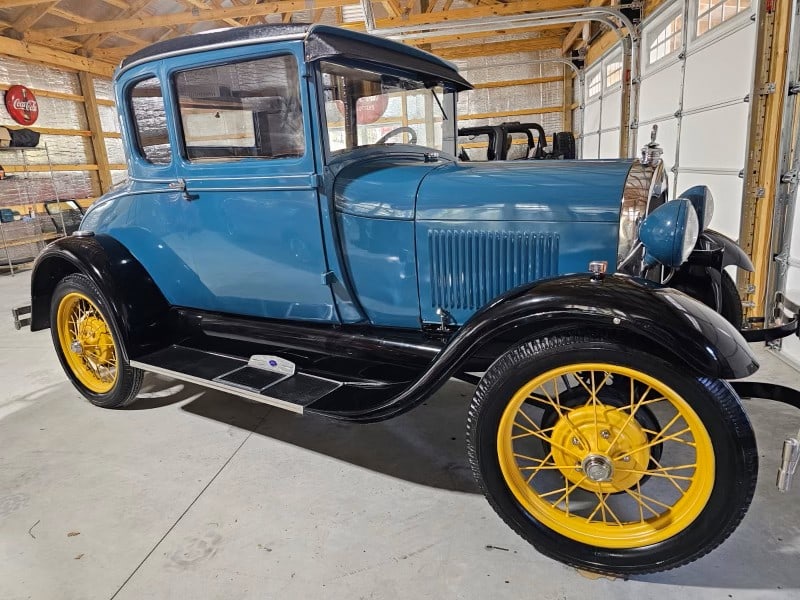 1929 Ford Model A with Rumble Seat (1 of 9)