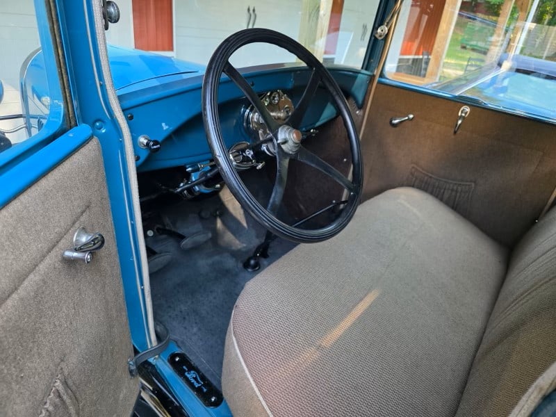 1929 Ford Model A with Rumble Seat - 7