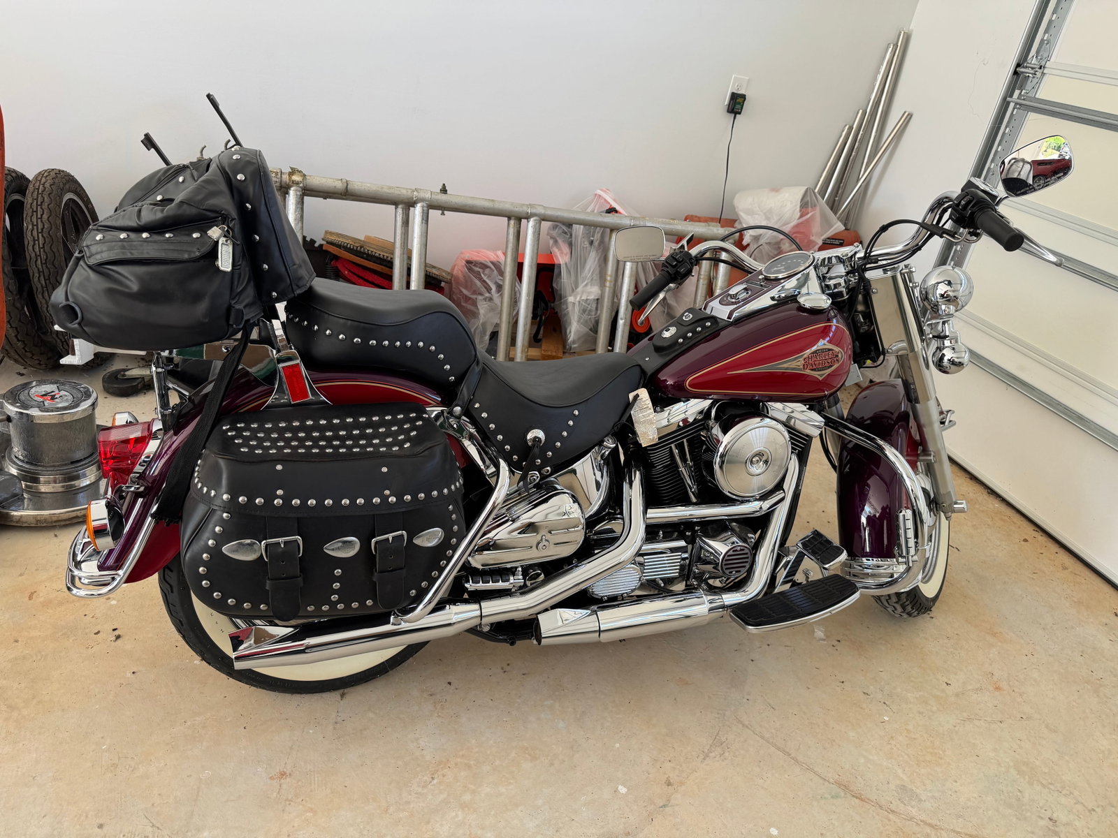 1996 Harley-Davidson Heritage Softail Classic FLSTC Motorcycle – 18K Miles (1 of 20)