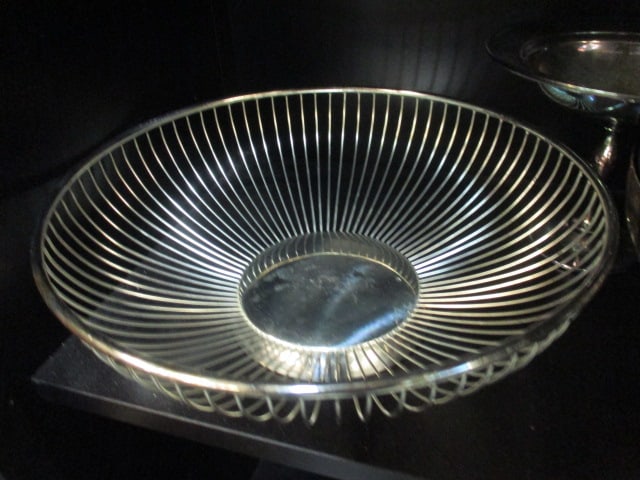 Lot of Vintage Silverplated Bowls, Trays, Compote, etc. - 3