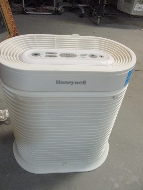 Honeywell Portable Electric Air Purifier - Model #HA106WHD (1 of 5)