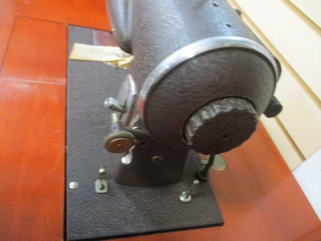 Vintage Kenmore E-6354 Sewing Machine in Flip-Top Wood Cabinet - 7