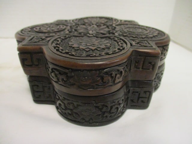 Asian Handcarved Faux Cinnabar Box: 6 1/2" x 6 1/2" x 2 1/4" - chips on inside edge
