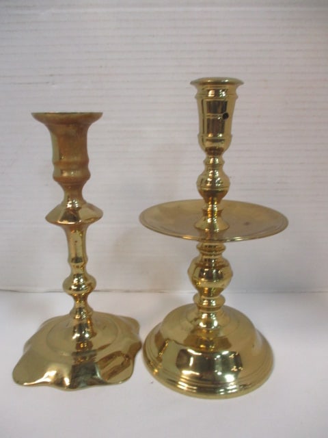 2 Virginia Metal Crafters Brass Candle Holders (1 of 6)