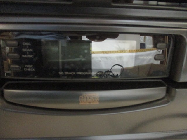 Zenith AM/FM Radio, Dual Cassette Deck, and 21 CD Changer/Player Stereo Tower - 6