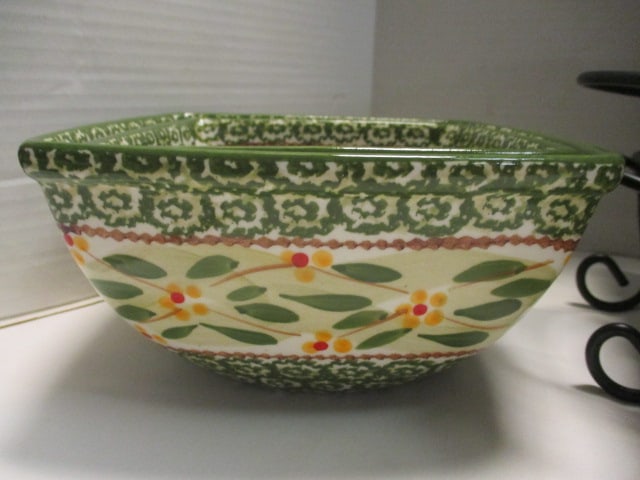Temp-tations "Old World" Green" Stoneware Pottery Bowls, Metal Holders, - 5