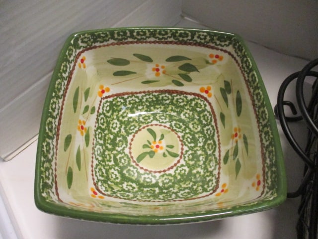 Temp-tations "Old World" Green" Stoneware Pottery Bowls, Metal Holders, - 7