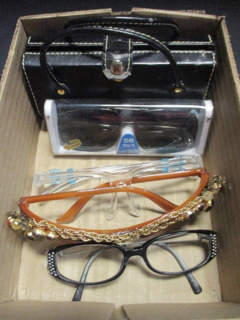 Lot of Ladies' Sunglasses and Reading Glasses (1 of 6)
