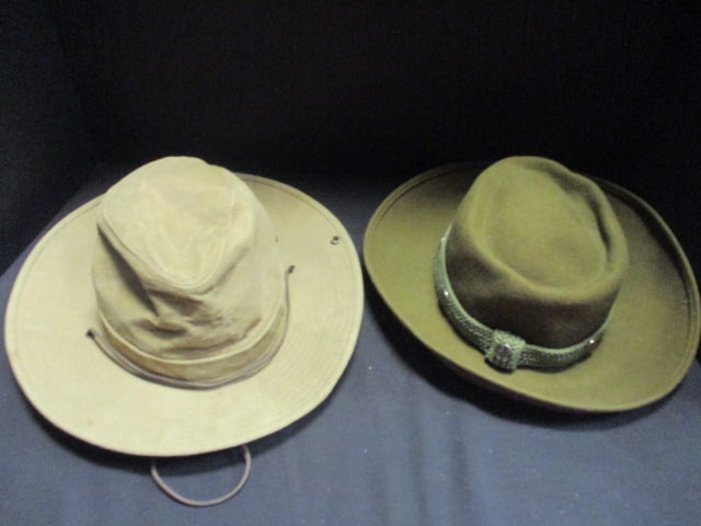Toucan Wool Hat and San Diego Zoo Canvass Hat (1 of 8)