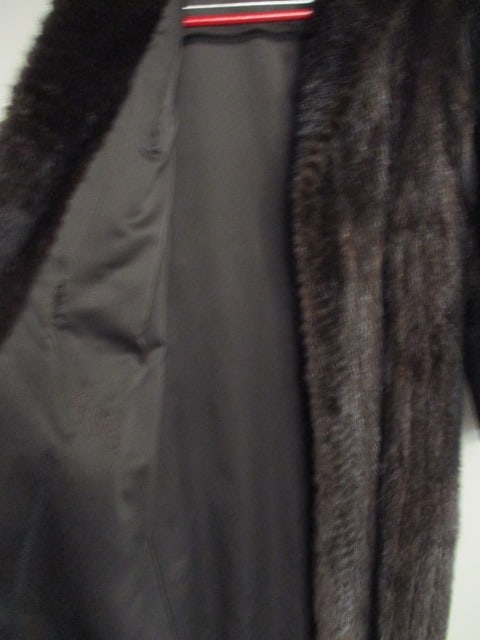 Vintage Dark Brown Mink Coat - 2