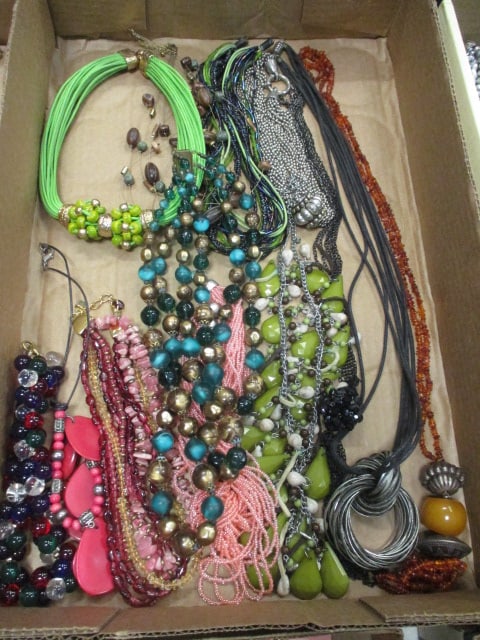 13 Fashion Costume Jewelry Beaded Necklaces: see pictures and preview for selection and condition