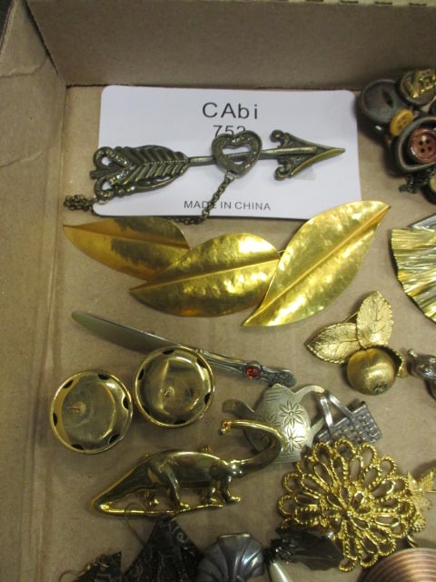 Lot of Vintage Brooches and Earrings - 2