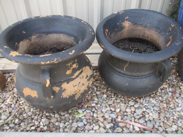 2 Painted Stoneware Pottery Planters (1 of 3)