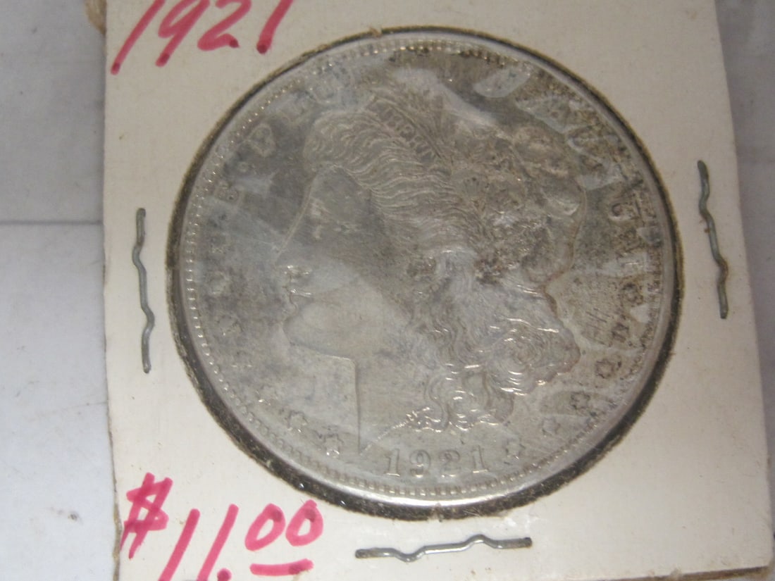 1921 Morgan Silver Dollar: .